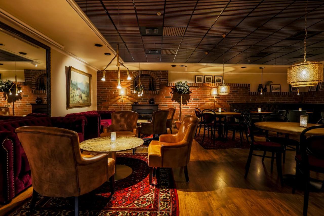 וקשה Home Hotel Cardinal מראה חיצוני תמונה
